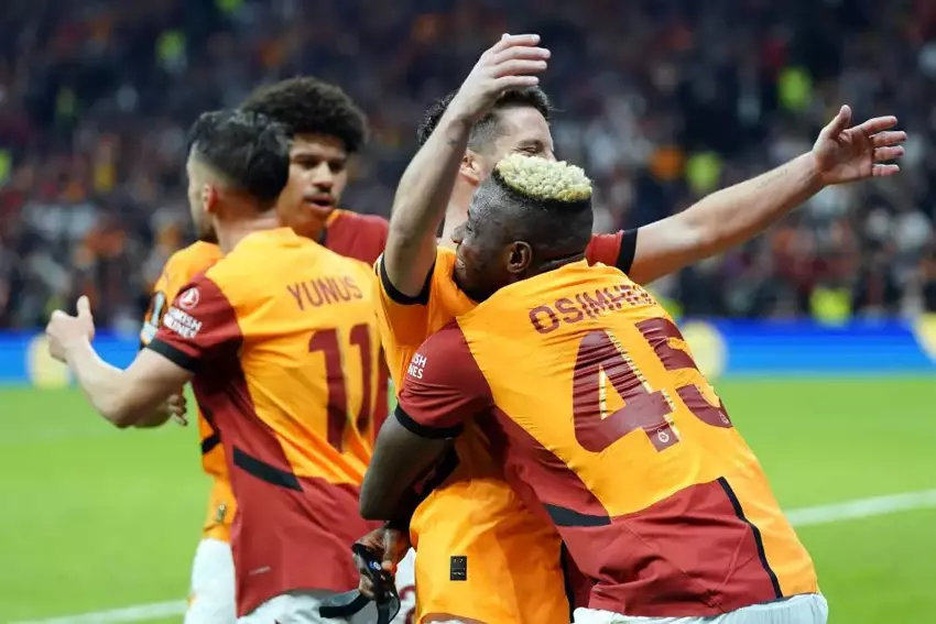 Galatasaray'dan Çifte Transfer Atılımı: İlkay Gündoğan ve Victor Osimhen Kadroda! - (ツ)