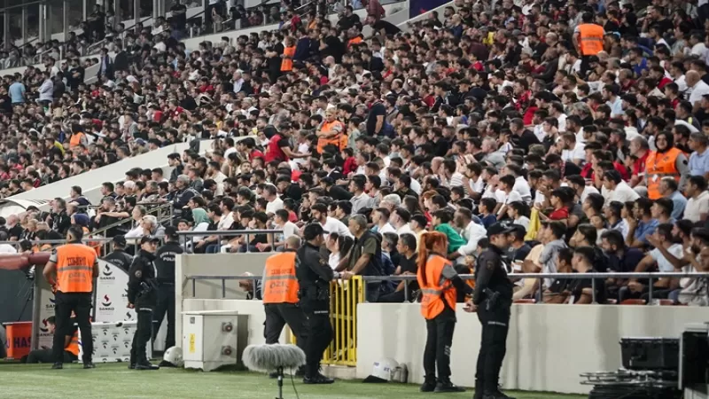 Kayserispor – Gaziantep FK maçında konuk taraftarlara seyirci yasağı kararı - Sevdamız Beşiktaş  - Güncel Spor Haberleri