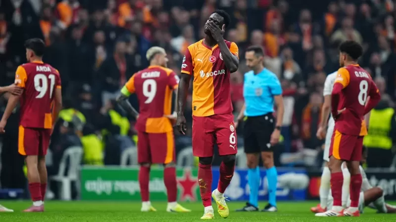 Büyük Hayal Kırıklığı: Spor Yazarları, Union SG Mağlubiyetinde ‘Eksiklikler’, ‘Formsuz Yıldızlar’ ve ‘Hakem’ Faktörüne Odaklandı - Sevdamız Beşiktaş  - Güncel Spor Haberleri